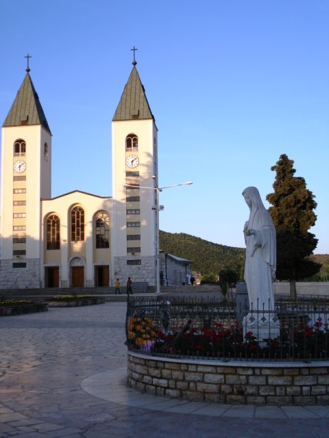 Mostar & Međugorje Full-Day Private Tour from Dubrovnik - Medjugorje and Its Pilgrim Atmosphere