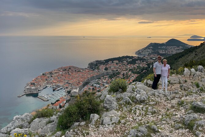 OLD CAR DUBROVNIK private sightseeing tour - A war memorial moment in Spomenik, Domovinski rat