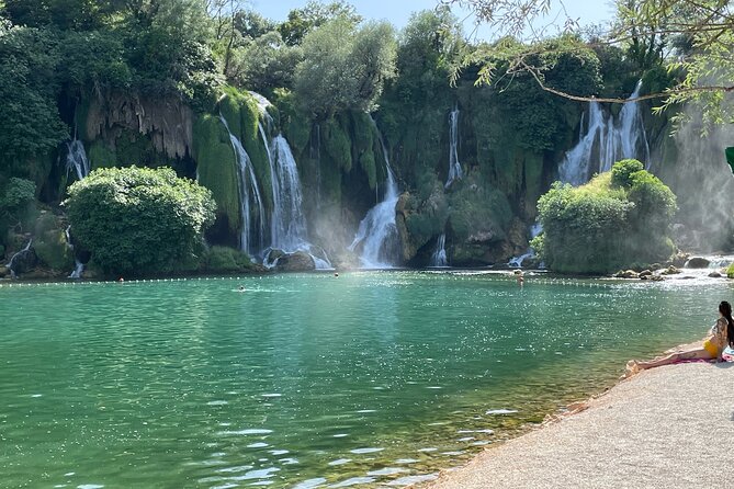 Over the Bridge to the Falls (Mostar) - Mostar’s Old Bridge area: how to use your 90 minutes well