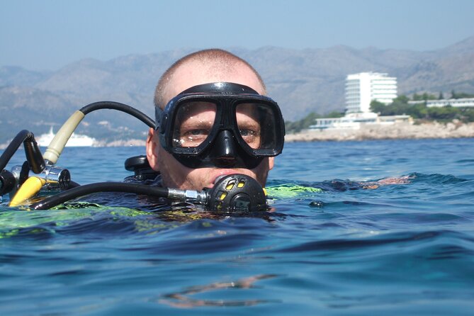 PADI Discover Scuba Diving in Dubrovnik - Instructors and the small-group difference, Michele, Marko, Laura, Andrea