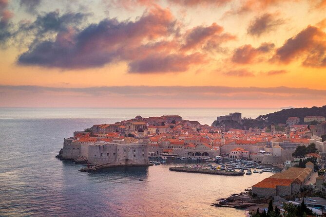 Panorama of the old town ( sunset, game of thrones locations) - Key moments that make this cruise worth your time