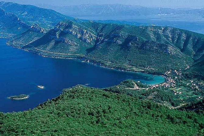 Peljesac Wine and Gastro Tour from Dubrovnik - Ston stop: saltworks, walls, and oysters you can connect to the place