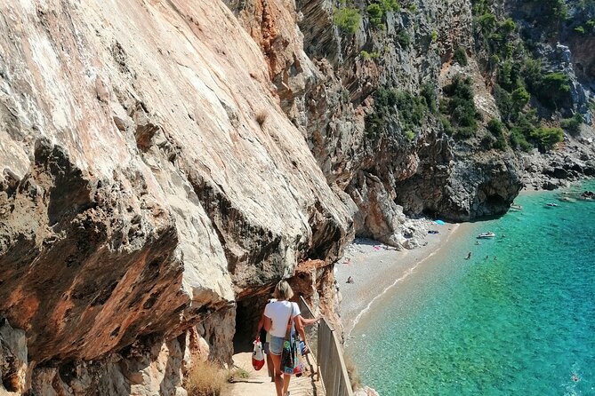 Picnic on Croatian Secret Beach - The Descent Down: 500 M of Steps, About 250 M of Height Difference
