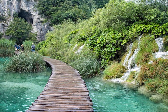 Plitvice lakes - from Dubrovnik Area (Private tour) - Route choice and pacing: making the most of trails like the H circuit