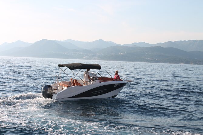 Private 4h Boat Tour Elaphite Islands with Barracuda 545 - Who should book this Elaphite Islands boat tour