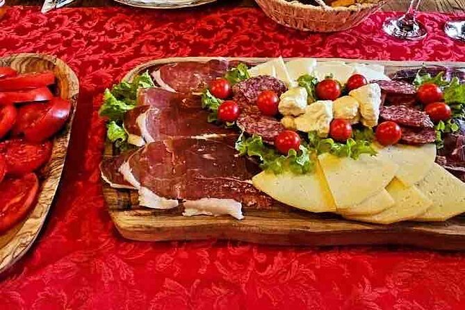 Private Authentic Family Home Lunch Tour from Dubrovnik - Milos Winery wine tasting: a calm closer after active stops