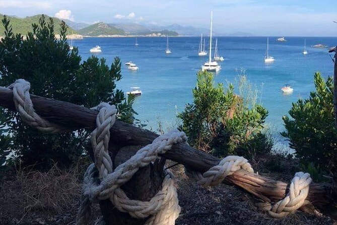 Private Boat Birthday Party in Sunj Island - Cruising toward Šunj with your music and included refreshments