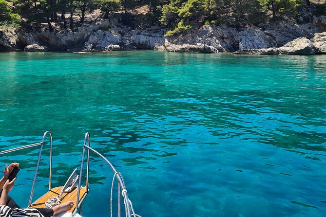 Private boat tour - caves, snorkeling, bays and beaches - Gruž to the Blue Cave, and why the order matters