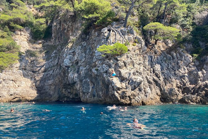 Private Boat Tour Dubrovnik and Elaphiti Islands - Price and value: what $422.38 per group really buys