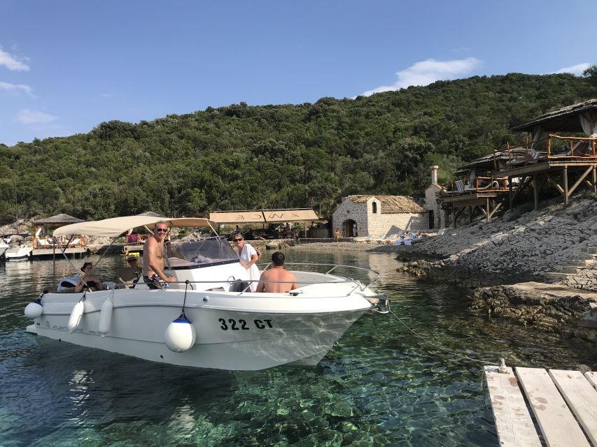 Private boat tour from Dubrovnik/Cavtat to Elafiti islands - The boat: Atlantic Marine Open 750 comfort basics