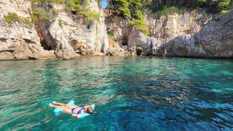 Private Boat Tour Tailor-Made 6h-All Inclusive - Elaphiti Islands swim stops and cave time, what the day actually looks like