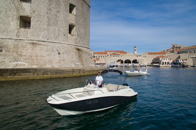 Private boat tour to Elafiti islands and south part of Mljet 8h. ALL INCLUDED - Elafiti Islands, 3 islands in 5 hours, plus caves and swim stops