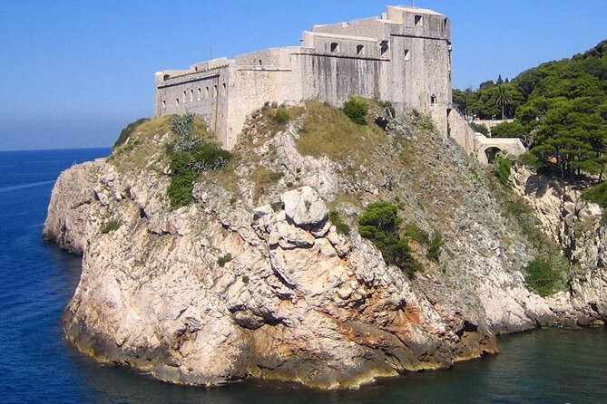Private boat tours Dubrovnik : Sunset Panorama Cruise - Champagne and drinks on board: how the options work