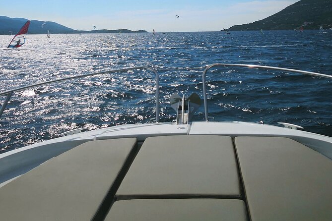 Private Boat Tours Dubrovnik to Hvar - Pickup, meeting point, and how the day is coordinated