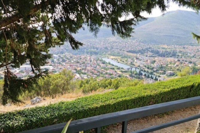 Private Day Trip to Bosnia: Wine, Culture & Local Lunch - Getting to Bosnia smoothly, from cruise port or Dubrovnik hotel