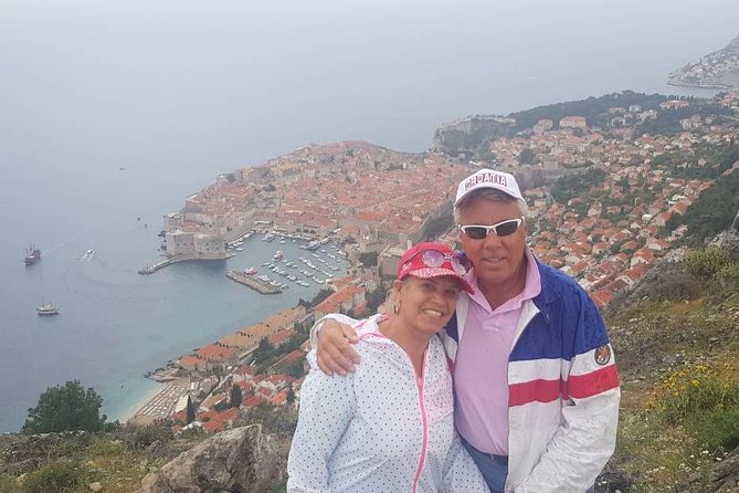 Private Dubrovnik History & Scenery City Tour - Old Town walking tour from Pile Gate to Stradun and Onofrio’s Fountain