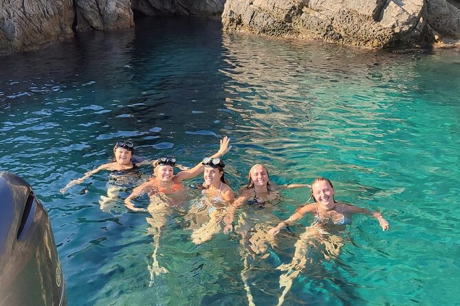 Private Elaphiti Islands Tailor-Made Boat Tour 4h -All inclusive - Šunj Beach on Lopud: calm bay water and a laid-back hour