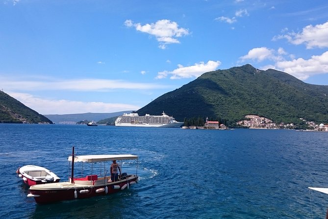 Private full day Montenegro tour - Getting started: 7:00 AM pickup and a smooth start