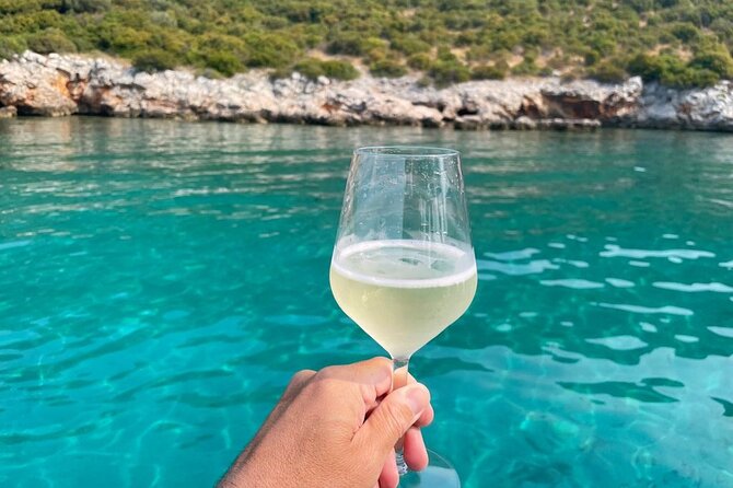 Private Half-Day Tour Elaphiti Islands by Speedboat, Dubrovnik - Šunj Beach on Lopud: sandy comfort and a clean start