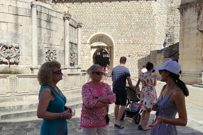 Private History Old Town and City Wall Tour in Dubrovnik - Timing, Weather, and How to Prepare for a 2.5-Hour Walk
