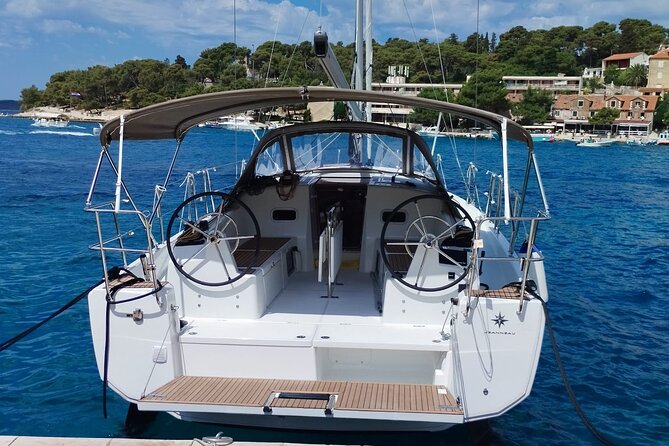 Private Inter-Island Tour from Dubrovnik to Elaphiti Islands - Price and value for a private group up to 9