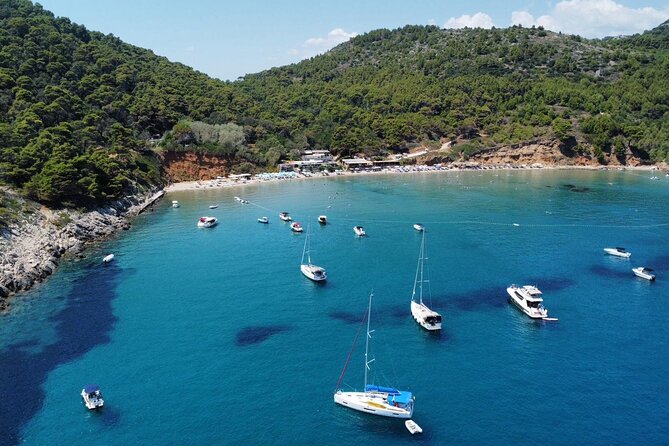 Private Inter-Island Tour from Dubrovnik to Elaphiti Islands - Boat comfort and what is included (so you don’t overpack your day)