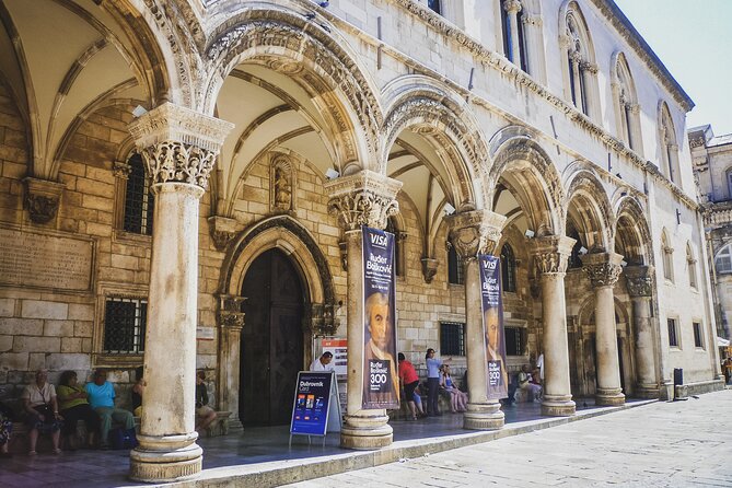 Private Jewish Heritage Walking Tour in Dubrovnik with Local Expert - Stop 2: Dubrovnik Synagogue and the Jewish Museum inside