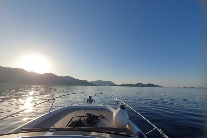 Private Local Guided Speedboat Tour in Dubrovnik Archipelago - Lopud village time: get off the boat and actually eat like an islander
