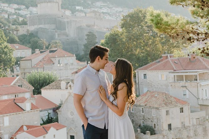 Private Photo Session with a Local Photographer in Dubrovnik - Private Dubrovnik Photo Session, Not a Selfie Sprint