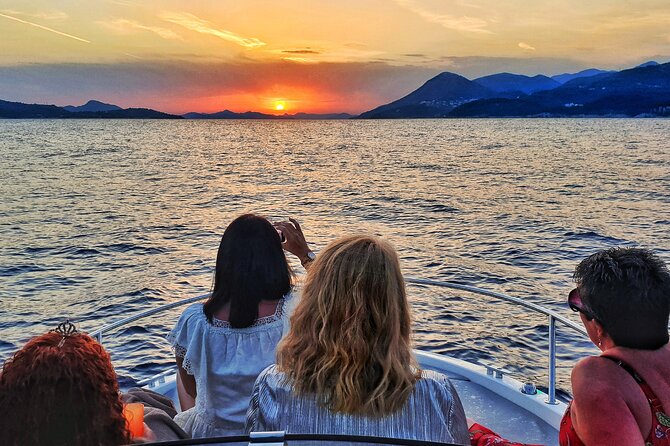 Private romantic Sunset tour - Quick hits before you go