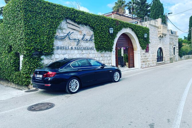 Private Round-Trip Airport Transfer in Dubrovnik - Real-world reliability matters most when flights go sideways