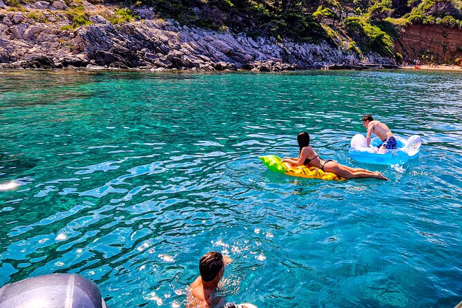 Private south Mljet & west Elafiti islands tour - Šipanska Luka on Šipan: harbor village views and a different kind of island scene