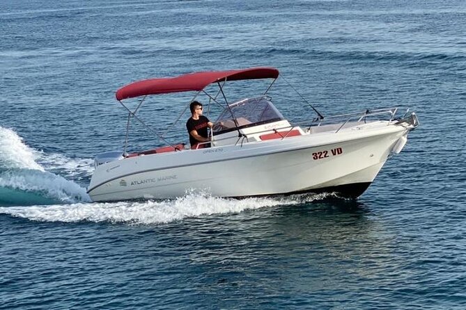 Private Speedboat Tour over Elaphiti Islands and Hidden Caves - Stop 3: Sunj Beach, sandy shore time with shallow water