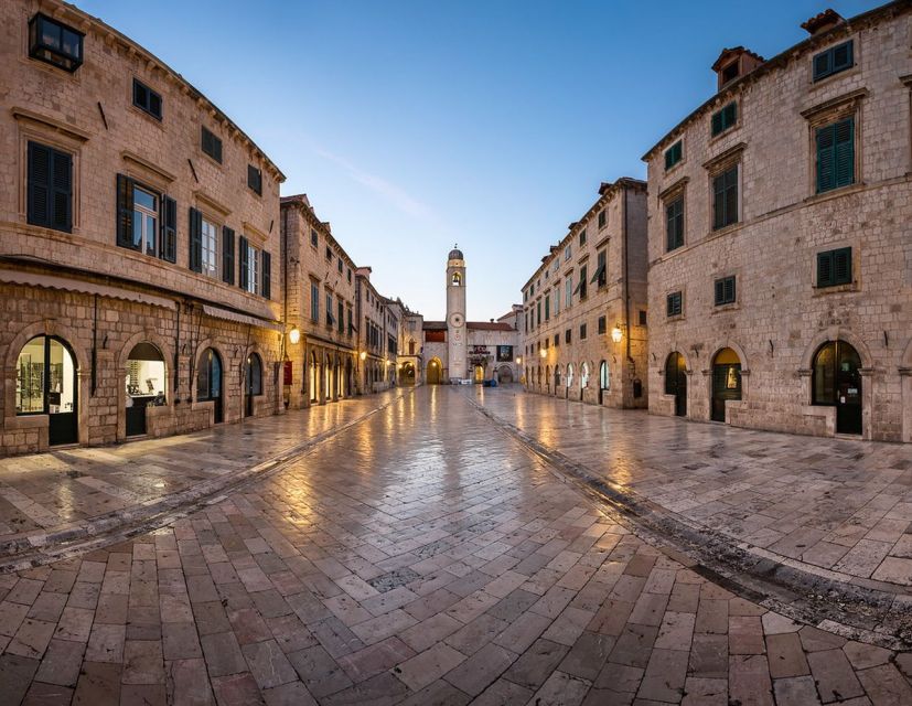 Private Tour: Evening Stroll through the Old Town DU (90min) - Getting your bearings on Stradun (without rushing)