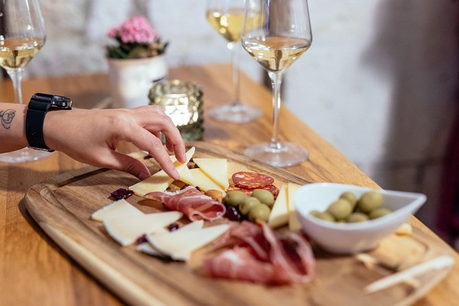 Private Tour: Korcula and Ston Day Trip from Dubrovnik with Wine Tasting - Potomje wine tasting: what you get, and how to make it meaningful