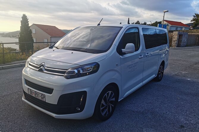 Private Transfer by 8 seats van from and to Dubrovnik Airport - When This Transfer Fits Best (and When It Might Not)