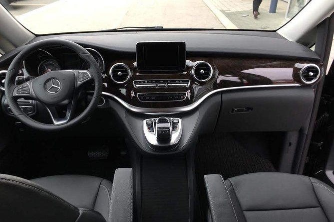 Private transfer Dubrovnik to Split - door to door - English-speaking driver as your on-the-road guide