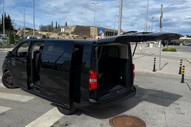 Private Transfers from Dubrovnik Airport to Hotels - Price and logistics that affect your day