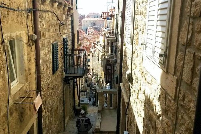Private Walking Tour Dubrovnik - Hidden Streets of the Old Town - Why hidden streets beat just doing Stradun