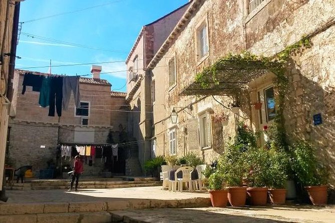 Private Walking Tour Dubrovnik - Hidden Streets of the Old Town - What makes this tour good value at $180.58 per group