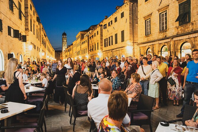 Private Walking Tour in Dubrovnik: Must See and Hidden Gems with Local Expert - Fort Lovrijenac start: a smart way to get your bearings