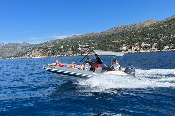 Rent a Rib - half day - without skipper - Stop 2: Sunj Beach, a sandy break with real amenities