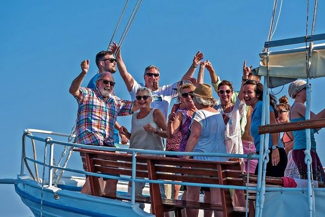 Rent a Traditional Wooden Boat (64 pax) - Captain and Crew: Why the Host Team Makes or Breaks the Day