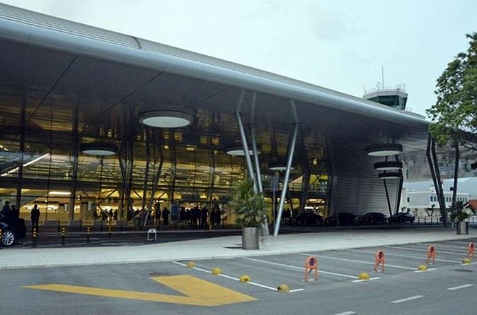 Return transfer to Dubrovnik airport - Private Transportation Value: Why It’s More Than Just a Cab