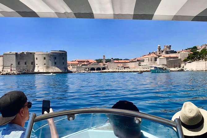 Sail, see, stop, photograph (4 hours) - Key things I’d prioritize on this tour