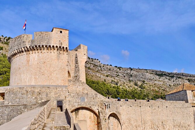 Selfguide® Secrets Tour Dubrovnik with Game of Thrones Spots - Church of Saint Blaise and the square you will not want to skip