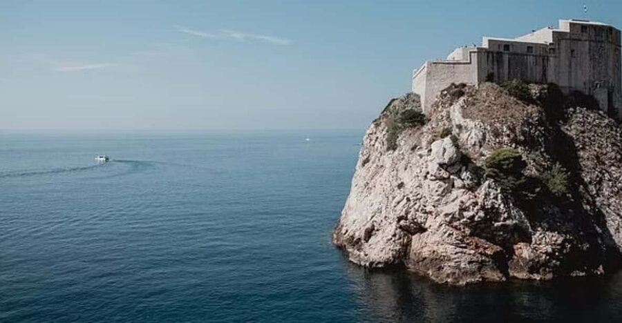 Sightseeing Boat Cruise in Old Town of Dubrovnik - Entering The Old Town Port and Finding the Right Boat