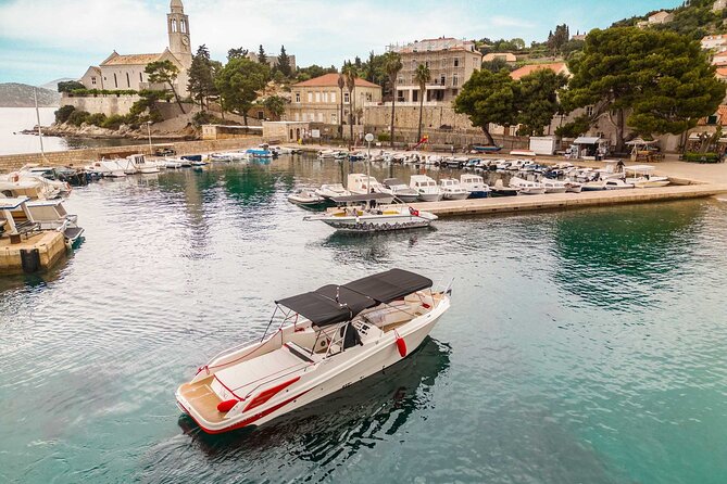 Speedboat tour to Blue Cave and Blue Lagoon - What’s included onboard: drinks and snorkeling equipment