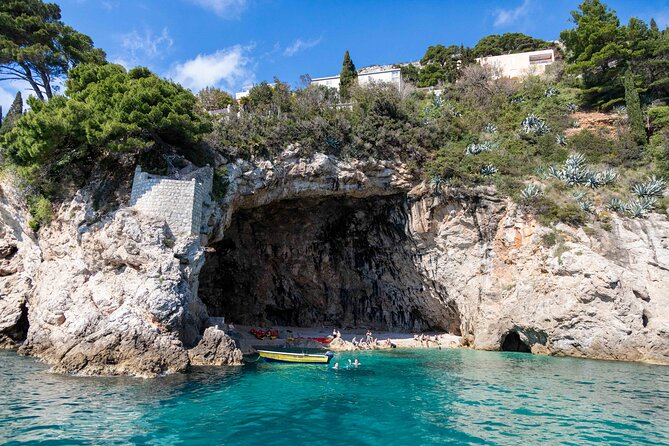 Split History & Nature Tour - Dino and the kind-of-perfect guide energy that keeps the day flowing