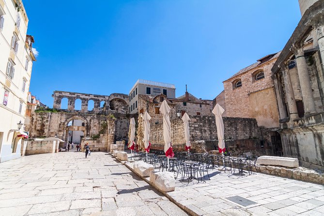 Split, Trogir and Klis Private Tour from Dubrovnik - Klis Fortress: medieval walls, short visit, strong payoff